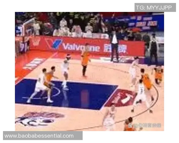 胡明轩关键时刻两罚不中上海队加时赛三分绝杀广东队逆转取胜